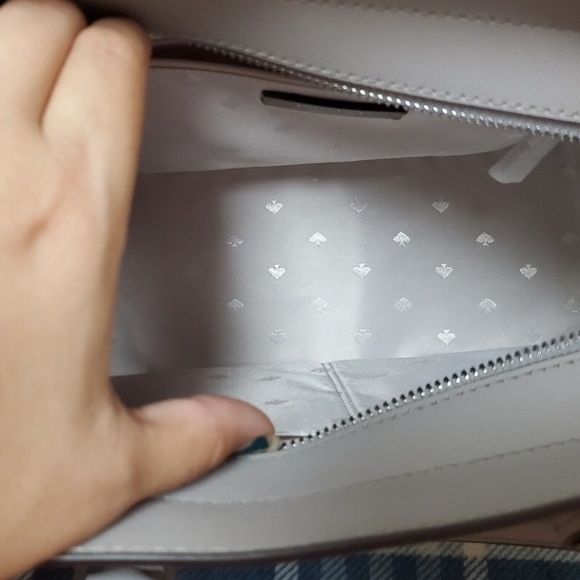 KATE SPADE LARGE SATCHEL SOFT TAUPE GRAY CAMERON - Picture 8 of 8